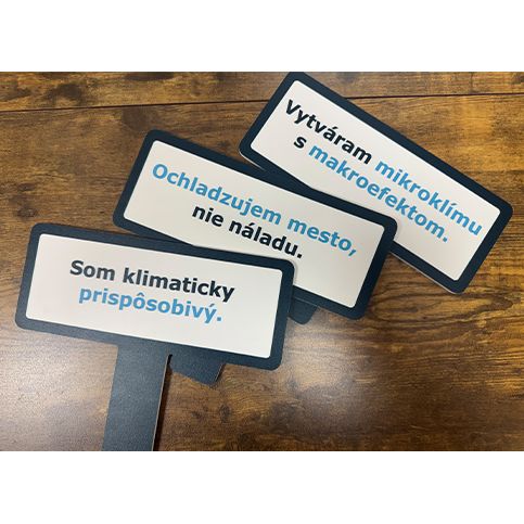 pvc vyrezávané tabulky